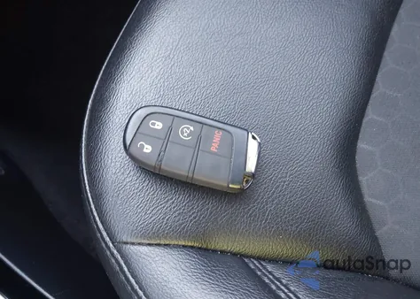 2020 Jeep Compass Altitude 4X4 from USA, damaged, VIN 3C4NJDBB5LT130128